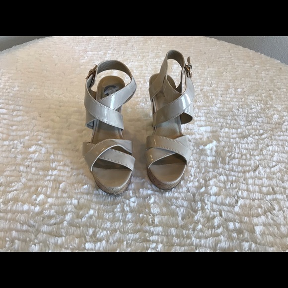 Guess Sandals - Picture 2 of 3